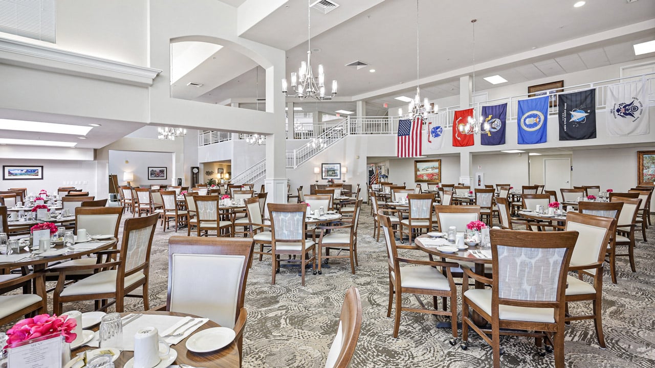 The dining room at Mountain View Gardens set for mealtime