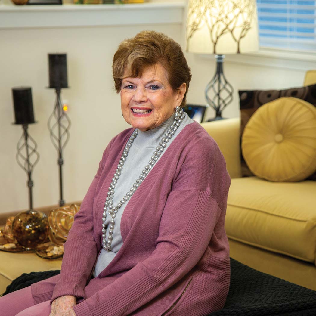 Residents enjoying time together at Mountain View Gardens
